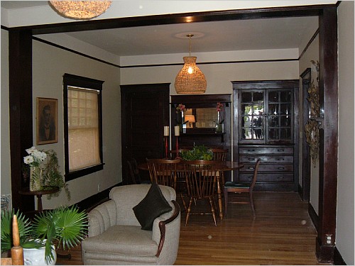 Los Angeles, CA House - For Sale