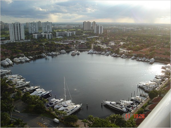 Aventura, FL House - For Sale