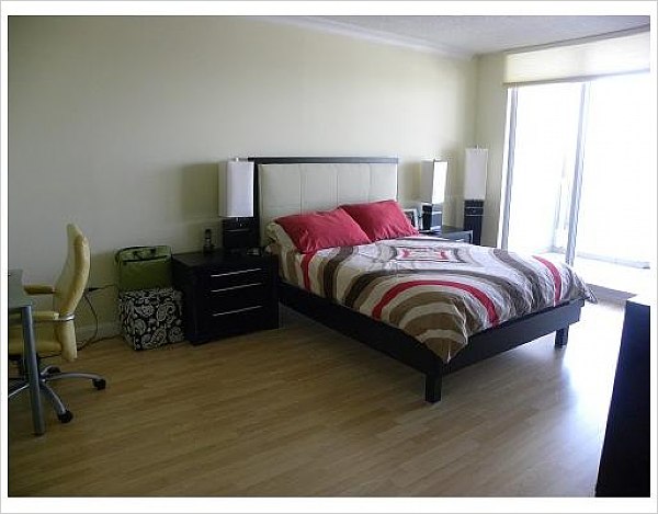 Aventura, FL House - For Sale