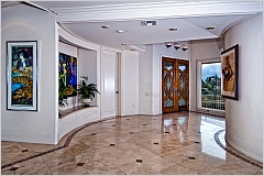 Los Angeles, CA House - For Sale