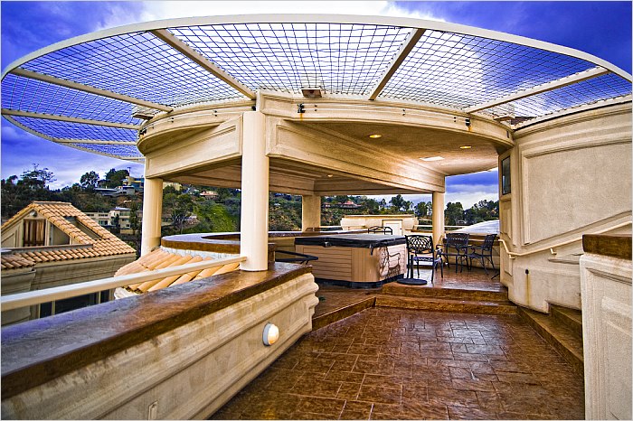 Los Angeles, CA House - For Sale