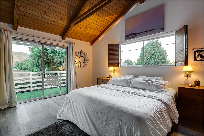 Elfyer - Burbank, CA House - For Sale