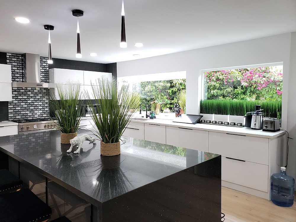 Elfyer - Costa Mesa, CA House - For Sale