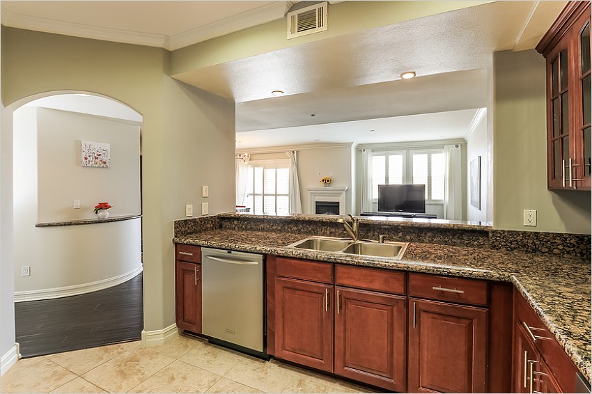 Elfyer - Studio City, CA House - For Sale