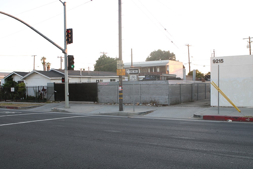 Elfyer - Los Angeles, CA House - For Sale