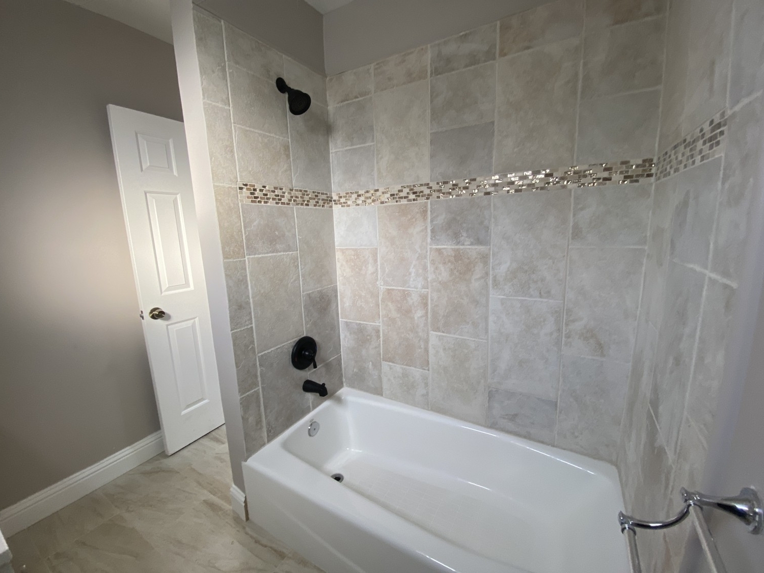 Elfyer - Bakersfield, CA House - For Sale