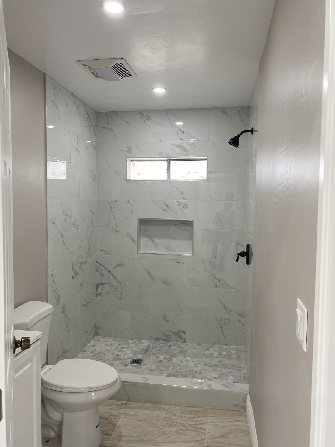 Elfyer - Bakersfield, CA House - For Sale