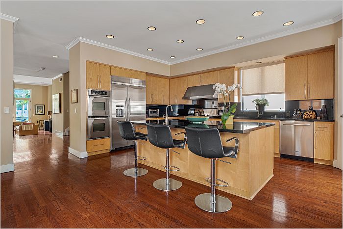 Elfyer - Marina Del Rey, CA House - For Sale