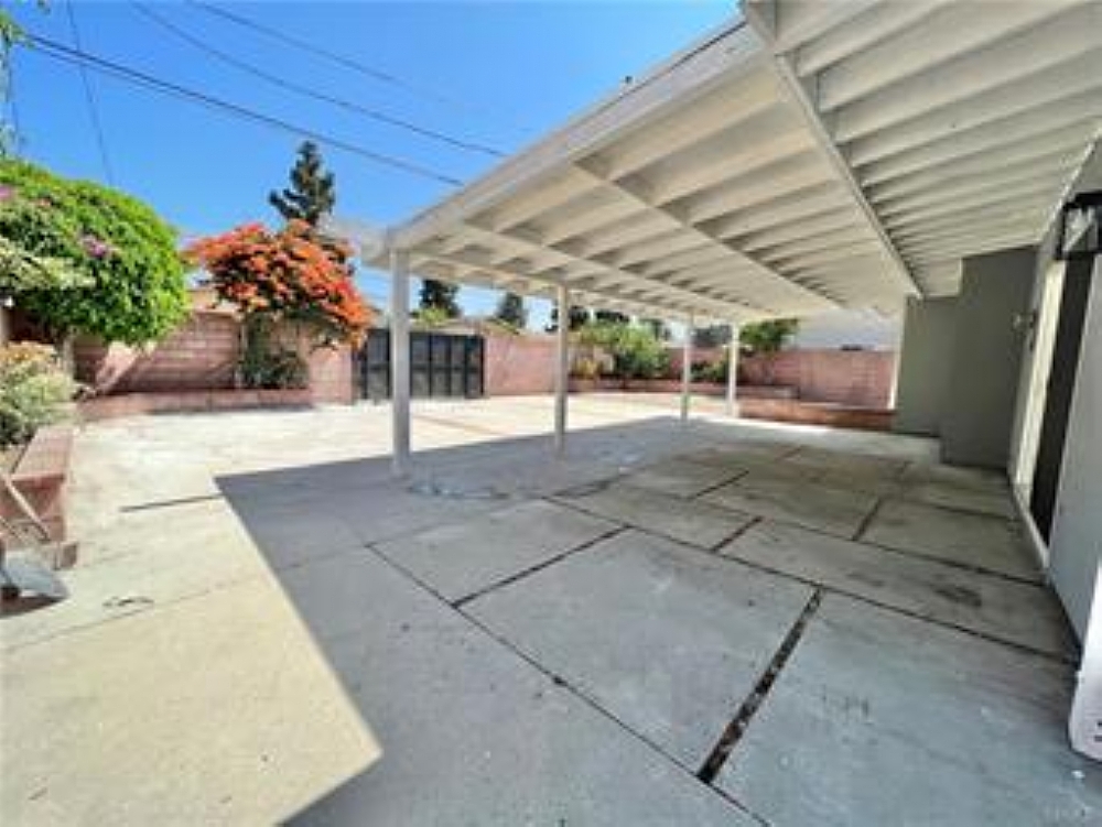 Elfyer - Sun Valley, CA House - For Sale