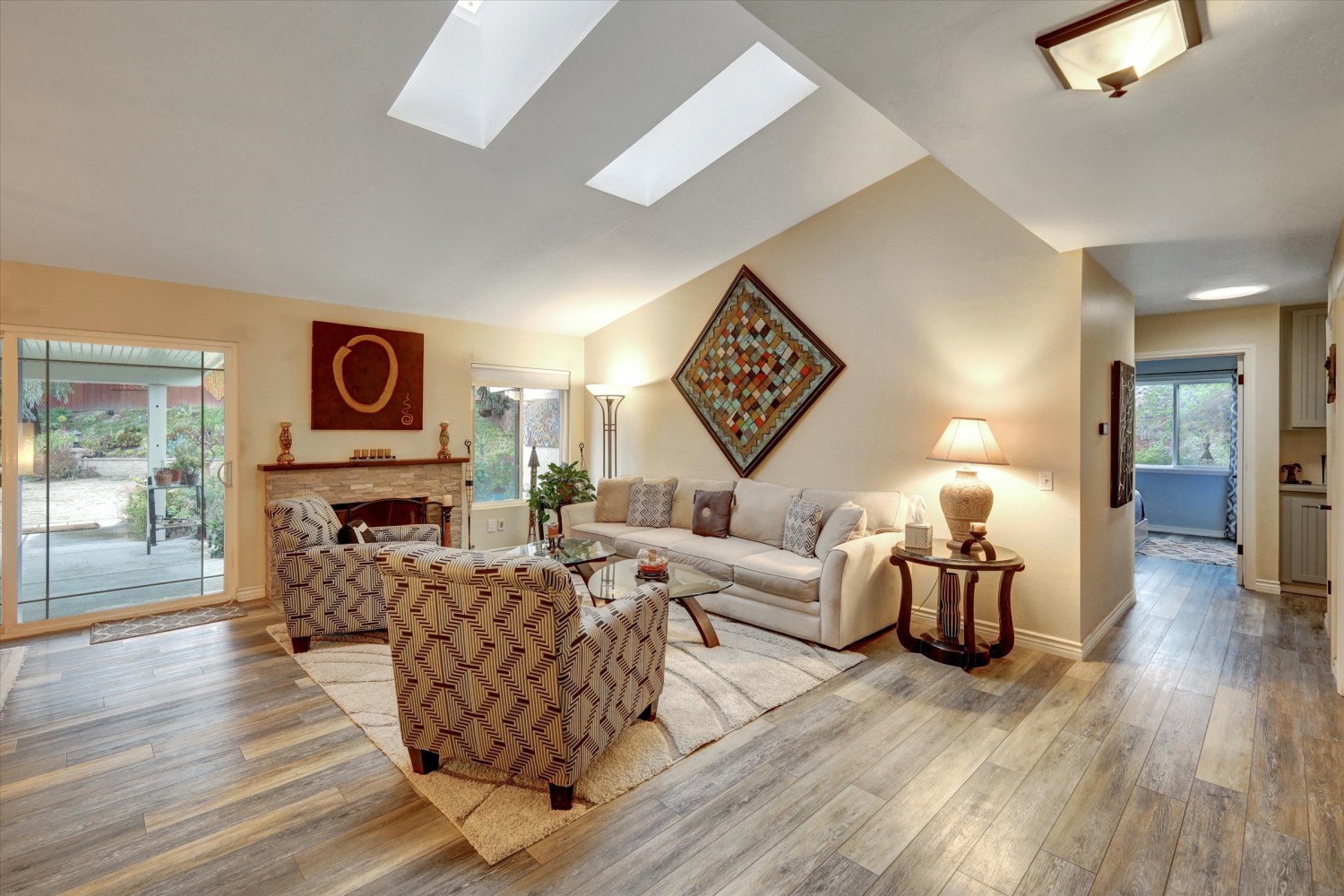 Elfyer - Oceanside, CA House - For Sale