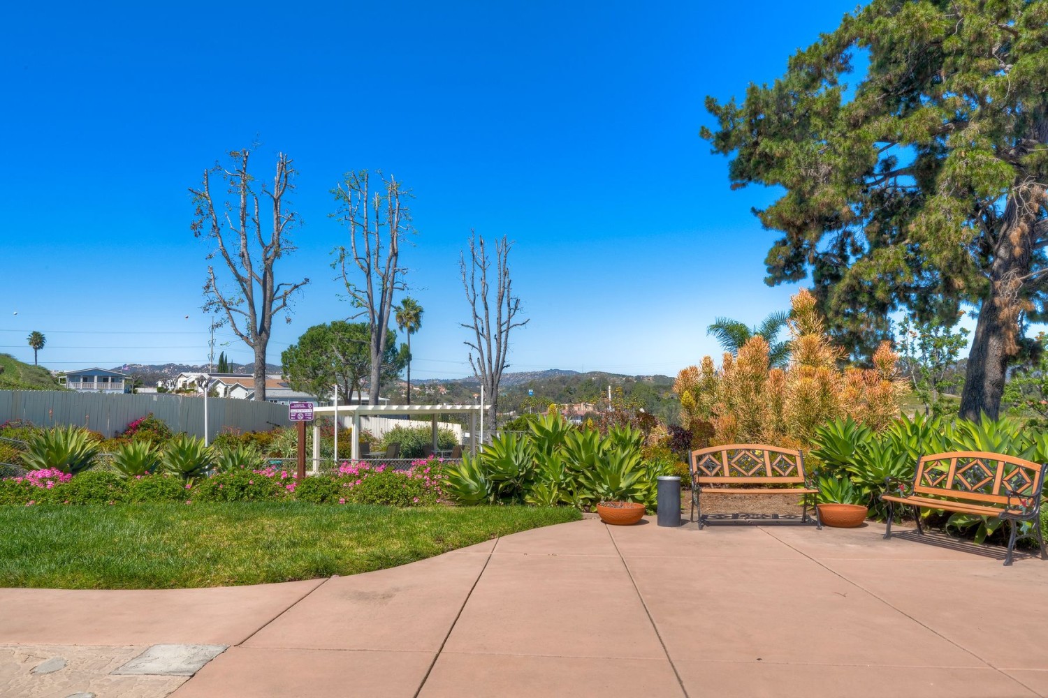 Elfyer - Escondido, CA House - For Sale