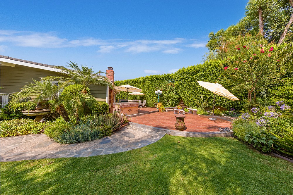 Elfyer - Tarzana, CA House - For Sale