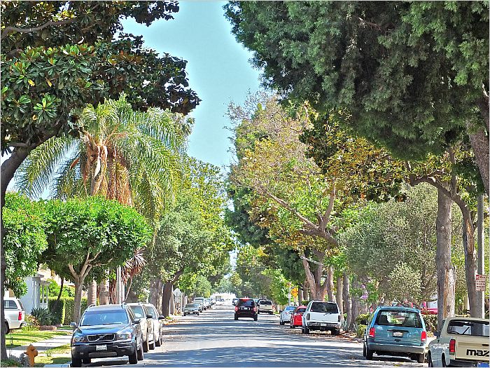 Long Beach, CA Home For Sale 2187 Golden Ave. MLS PW15125327