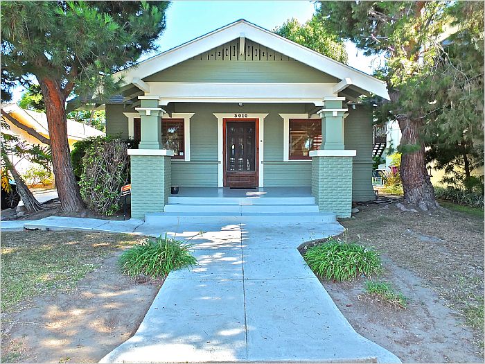 Long Beach, CA Home For Sale 3010 E. 5th St. MLS PW15183250