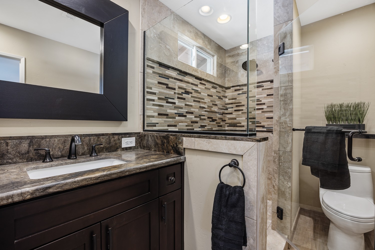 Elfyer - San Diego, CA House - For Sale