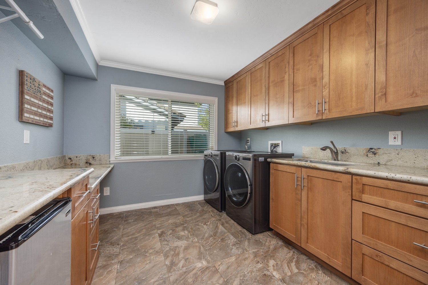 Elfyer - San Diego, CA House - For Sale