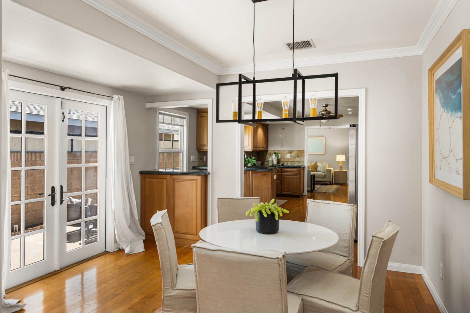 Elfyer - Long Beach, CA House - For Sale