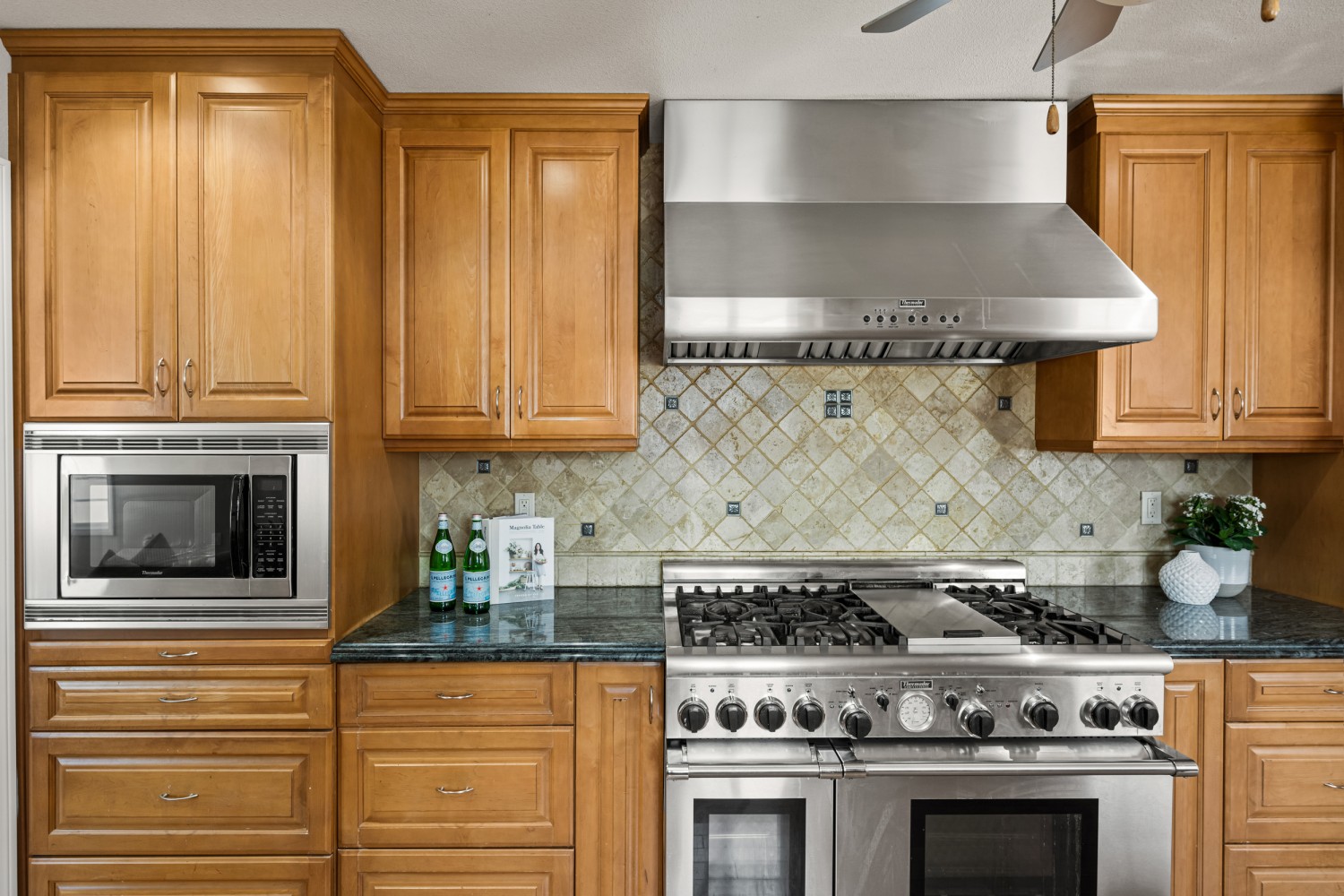 Elfyer - Long Beach, CA House - For Sale