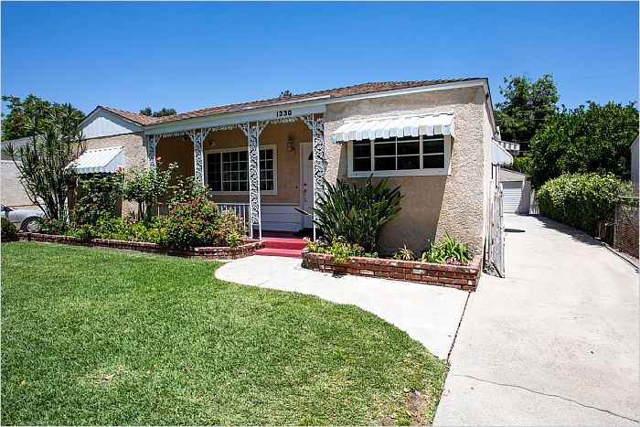 Elfyer - Burbank, CA House - For Sale