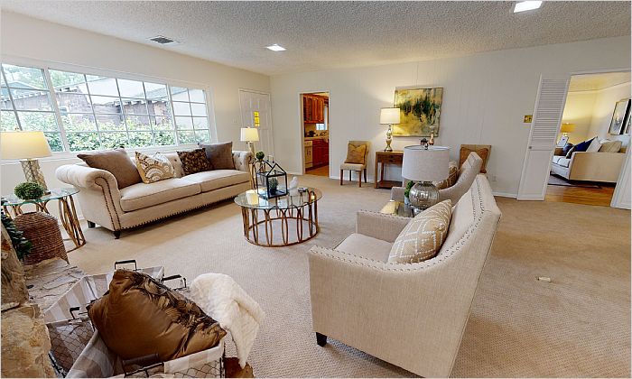 Elfyer - Burbank, CA House - For Sale