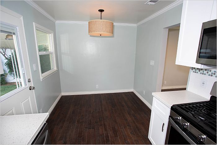 Elfyer - Burbank, CA House - For Sale