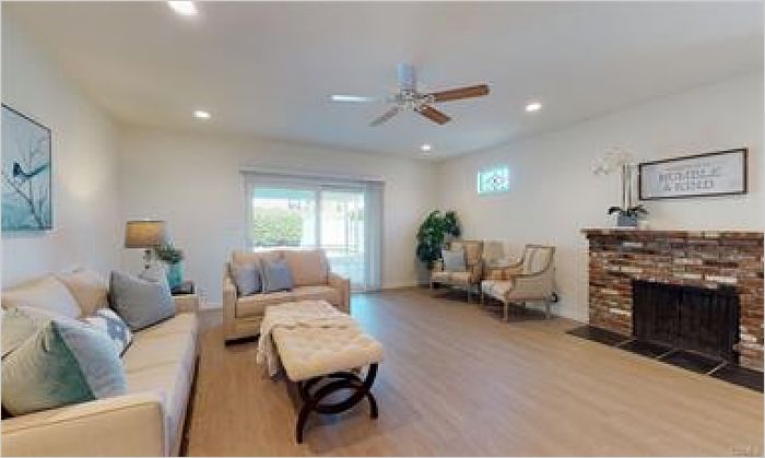 Elfyer - Burbank, CA House - For Sale