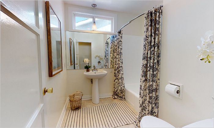 Elfyer - Burbank, CA House - For Sale