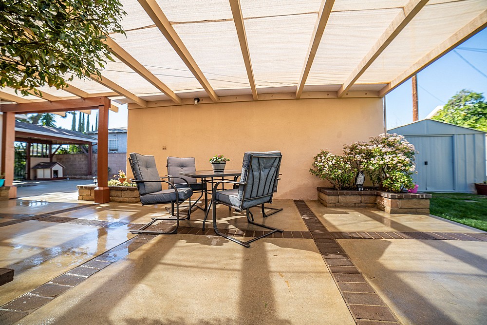 Elfyer - Burbank, CA House - For Sale