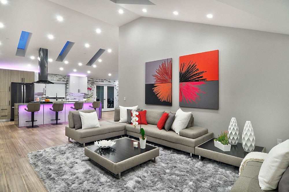 Elfyer - Burbank, CA House - For Sale