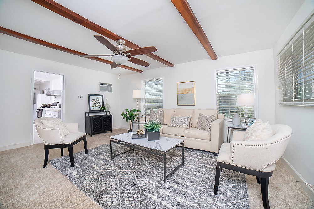 Elfyer - Burbank, CA House - For Sale