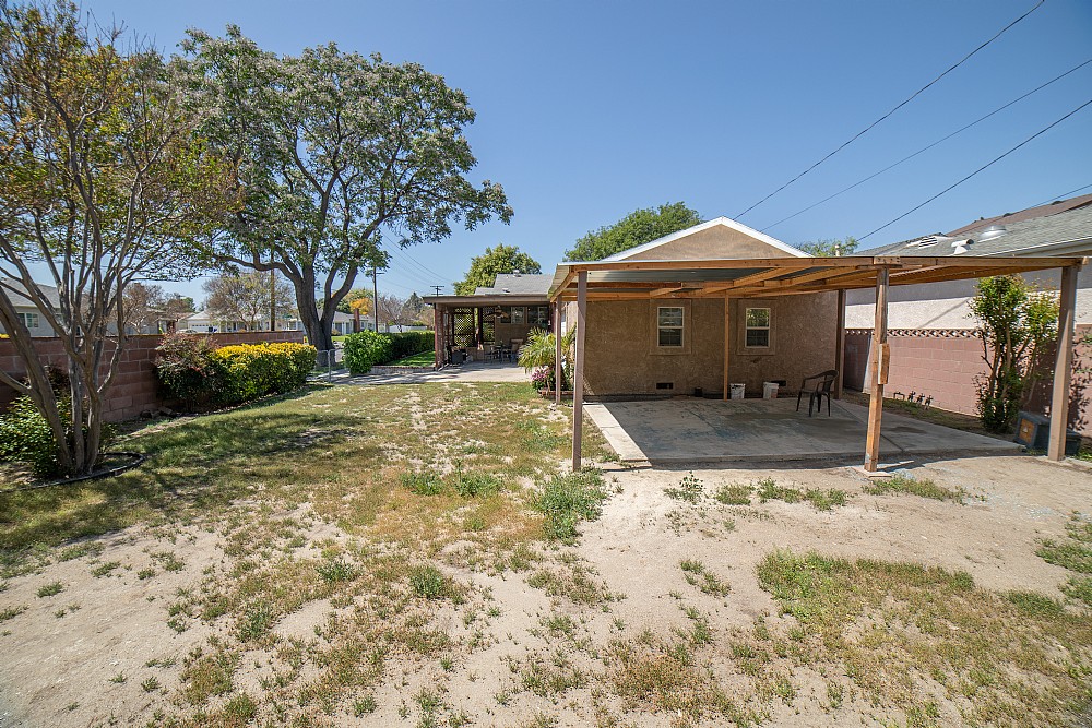 Elfyer - Burbank, CA House - For Sale