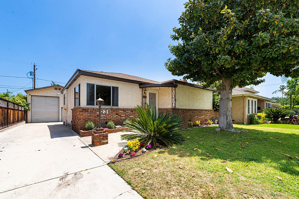Elfyer -  Burbank, CA House - For Sale