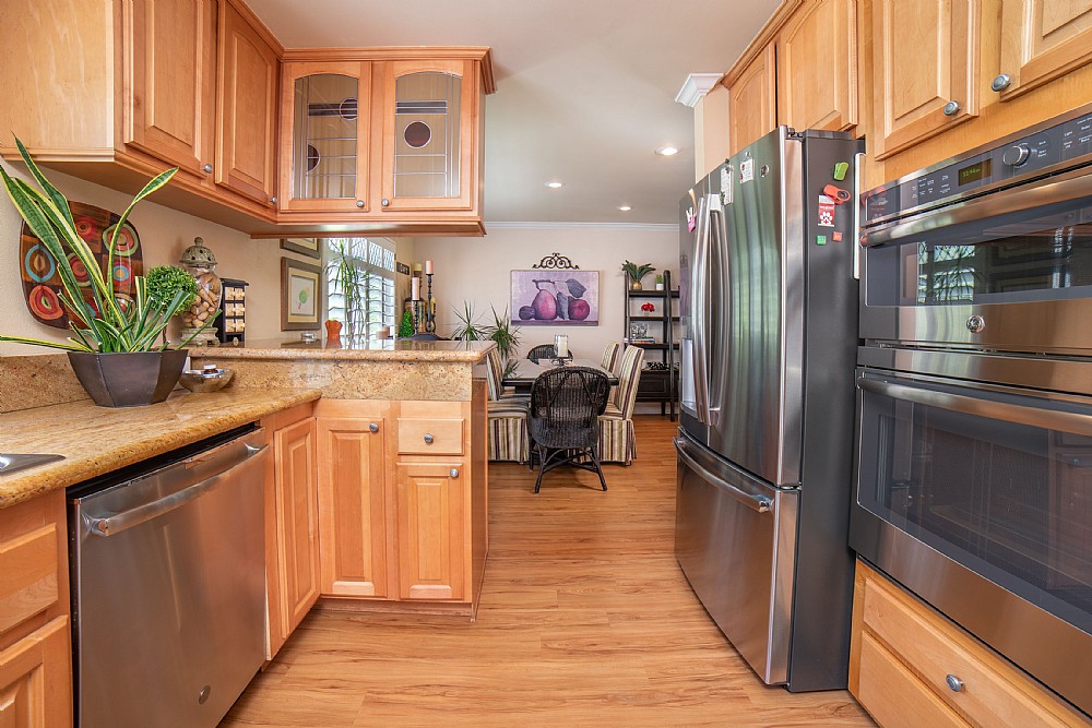 Elfyer - Burbank, CA House - For Sale