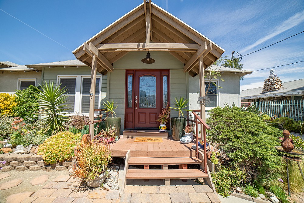 Elfyer - Sun Valley, CA House - For Sale