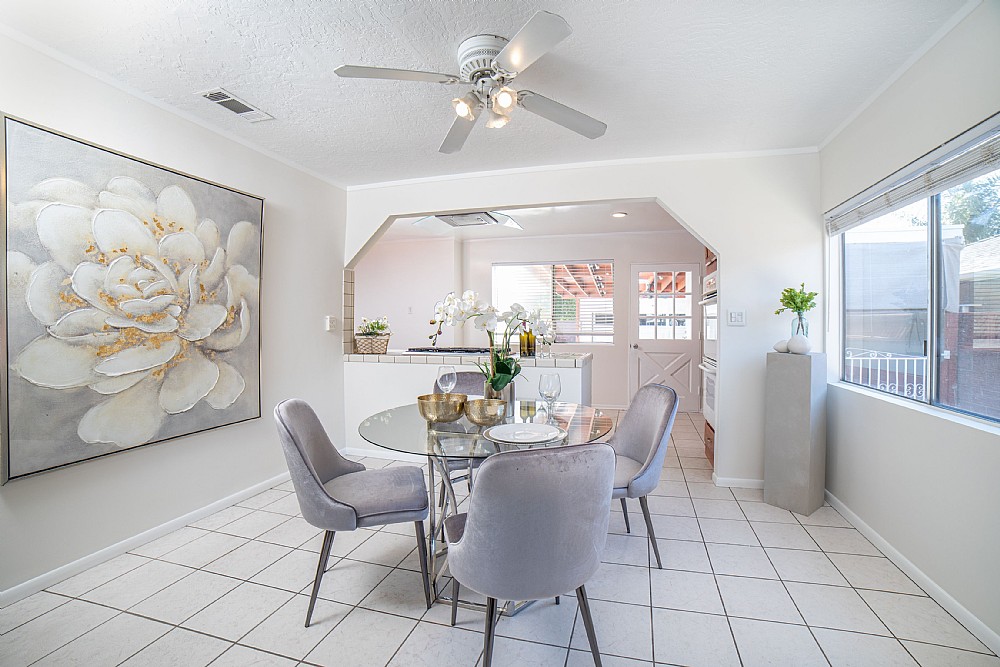 Elfyer - Burbank, CA House - For Sale