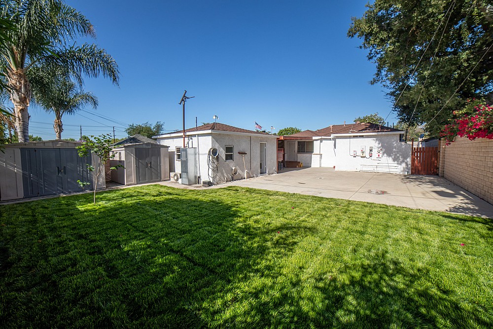 Elfyer - Burbank, CA House - For Sale