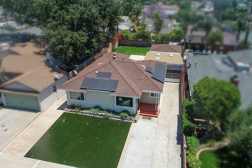 Elfyer - Burbank, CA House - For Sale