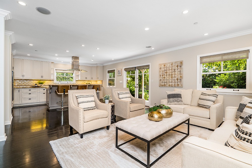 Elfyer - Burbank, CA House - For Sale