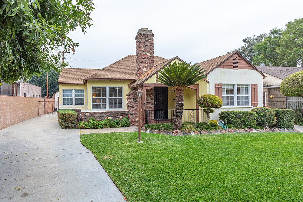 Elfyer - Burbank, CA House - For Sale