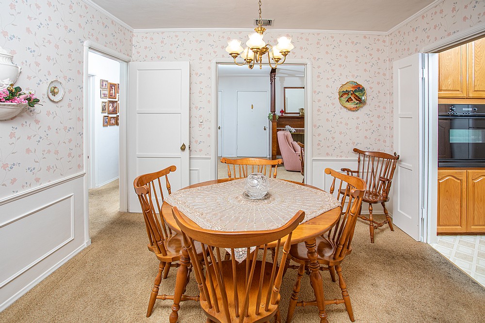 Elfyer - Burbank, CA House - For Sale