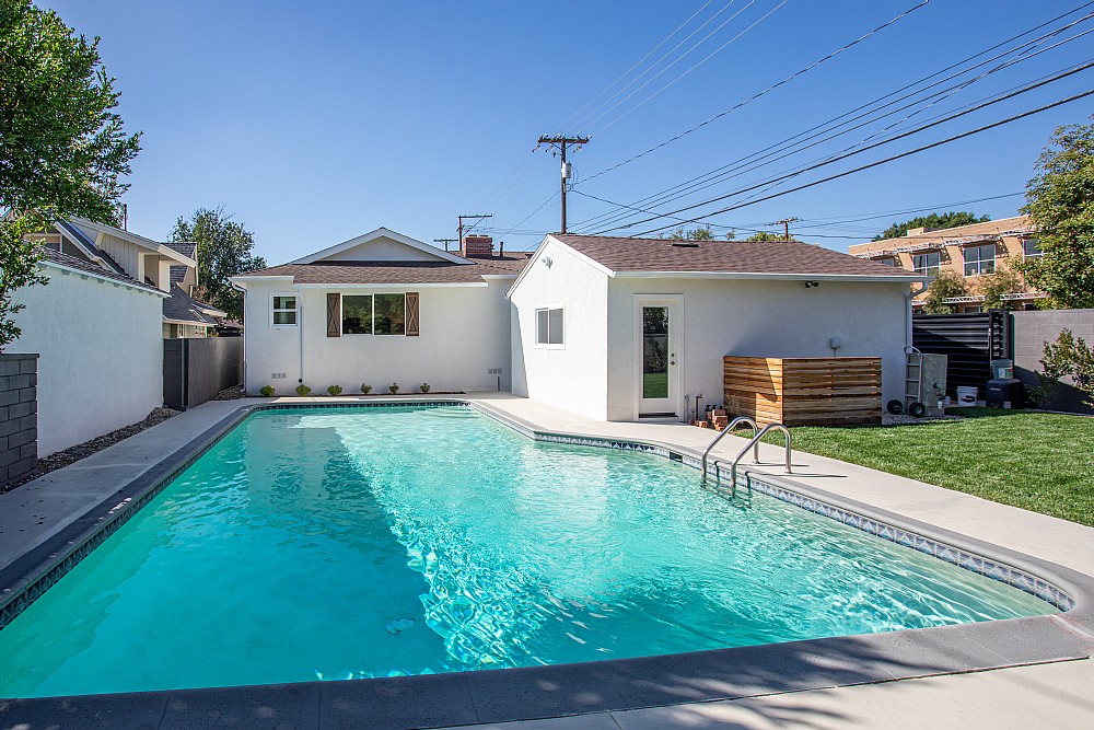 Elfyer - Burbank, CA House - For Sale