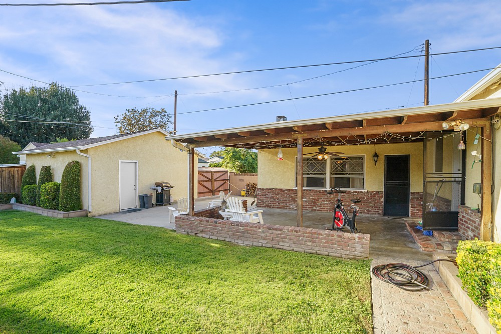 Elfyer - Burbank, CA House - For Sale