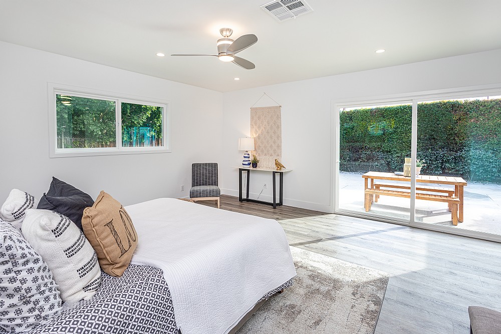 Elfyer - Burbank, CA House - For Sale