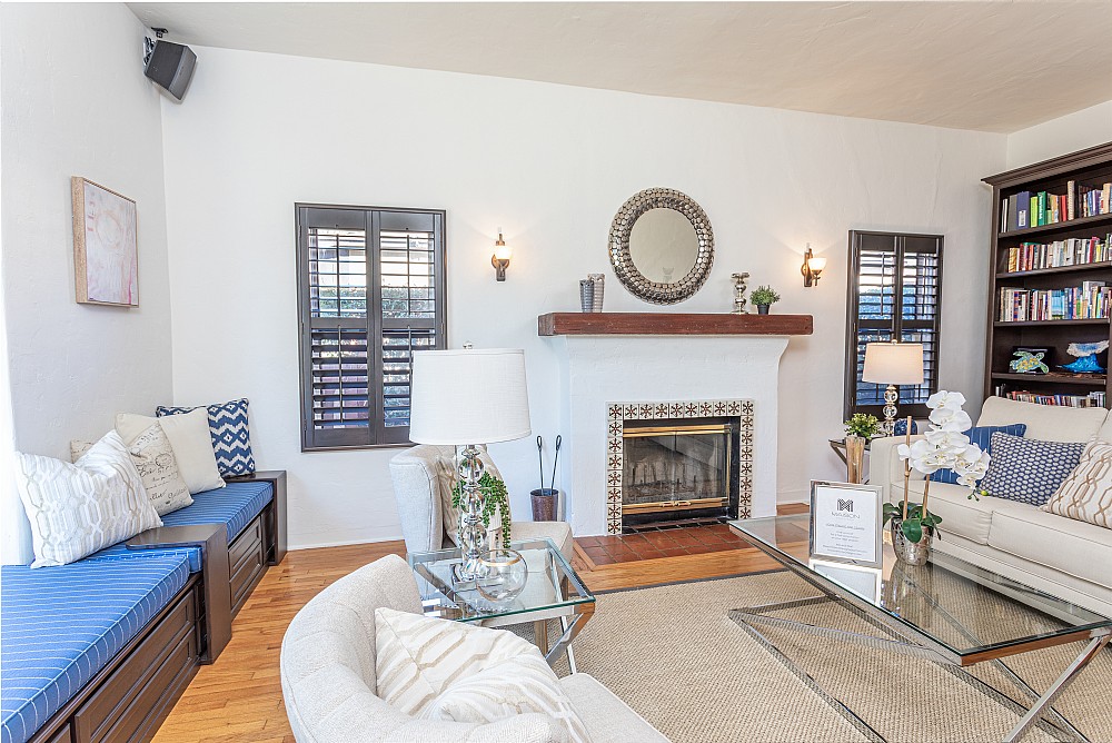 Elfyer - Burbank, CA House - For Sale