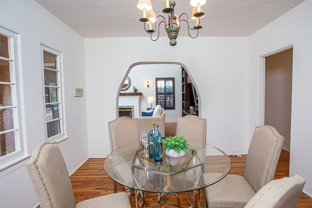 Elfyer - Burbank, CA House - For Sale