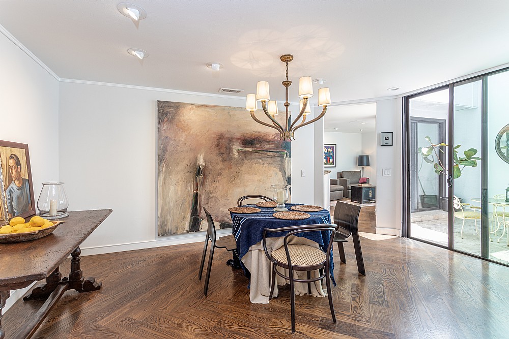 Elfyer - Los Angeles, CA House - For Sale