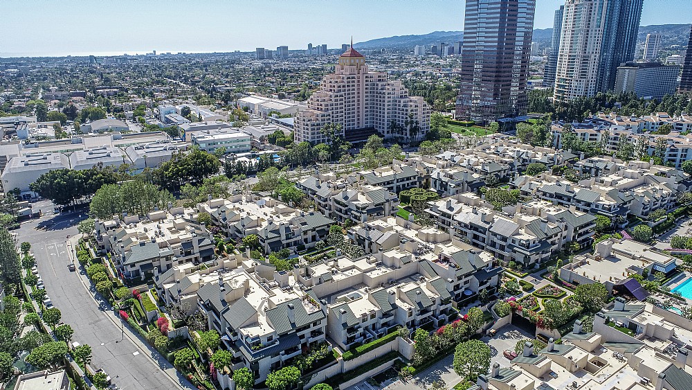 Elfyer - Los Angeles, CA House - For Sale