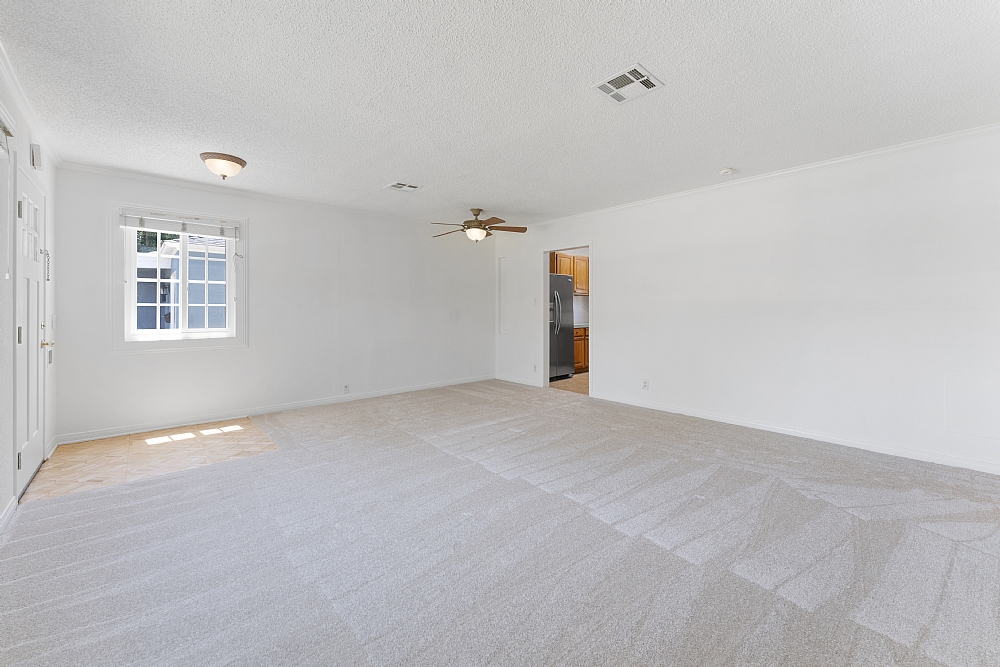 Elfyer - Burbank, CA House - For Sale