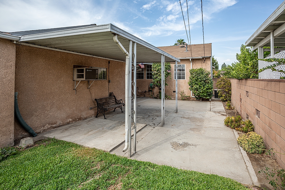 Elfyer - Burbank, CA House - For Sale