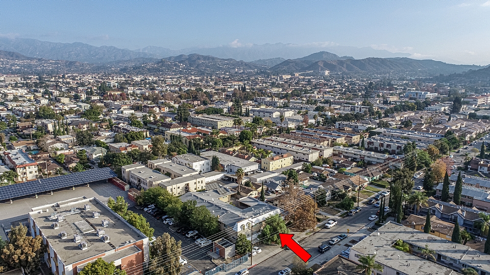 Elfyer - Glendale, CA House - For Sale